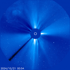 Images of the solar corona