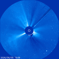 Images of the solar corona